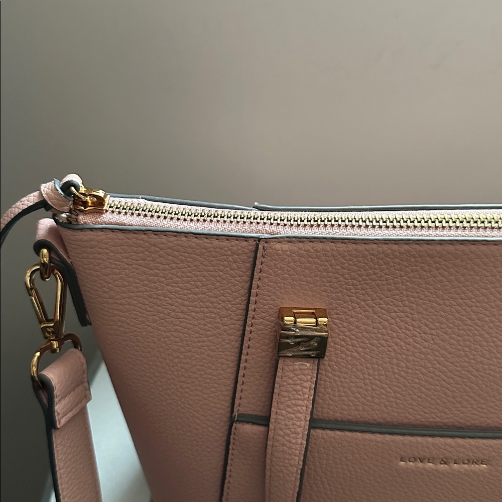 Summer Pink ! Love & Lore Purse - Picture 7 of 10